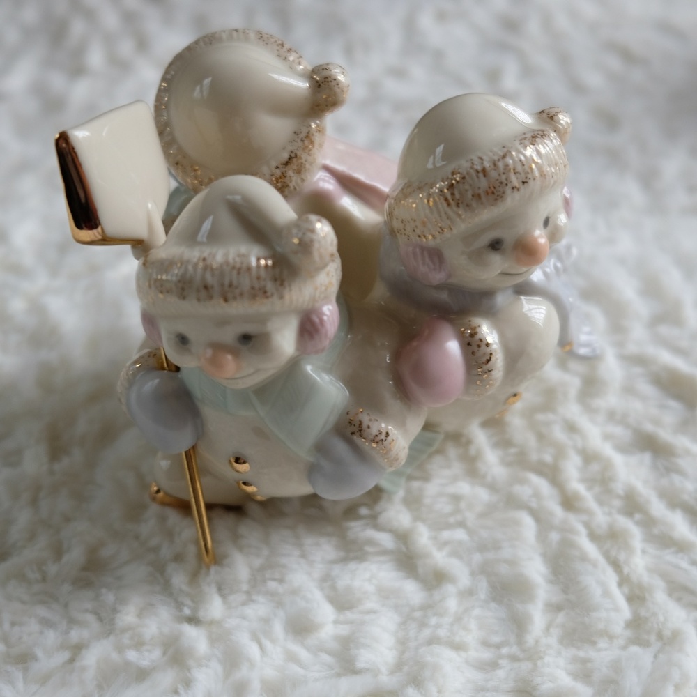 Lenox 3 Snowmen⛄️Skating by Candlelight w/ Shovel